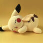 Peluche Pikachu durmiendo - pokefans: Peluches, accesorios, ropa vestuario pokémon